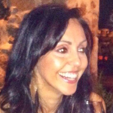 Living a life of passion, courageousness, joy, compassion and ADVENTURE! Professional Executive & Personal Coach. Skincare biz CEO