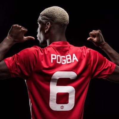 1smilemore1's profile picture. Football