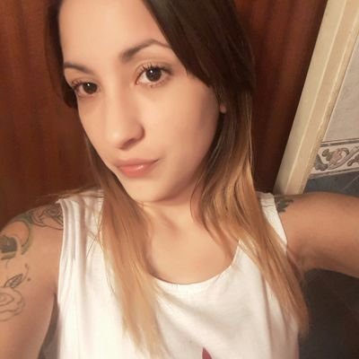 Nada es más fuerte que el amor. Excepto la telaraña donde se columpiaban los elefantes 🖒