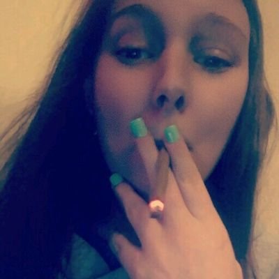cierra_strong's profile picture. #Stayathomemommy 😘💙💜💜
#wife 💚💍
#PRODUCTTESTER💌📬
#PRODUCTREVIEWER📝
#smilie360
#influenser
#bzzAgent
#Amazon
