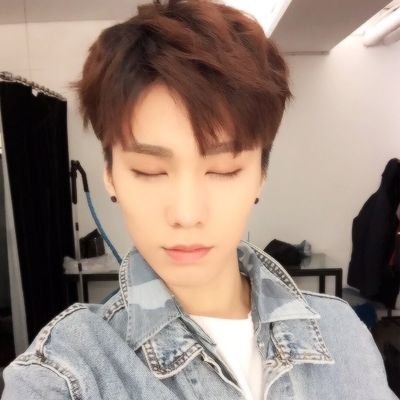 KfcRocky_'s profile picture. Bref