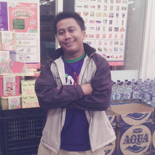 Zainaljogerr's profile picture. Jangan Pernah Berputus Asa, yakinlah Bahwa Allah Selalu bersama pada tiap tiap sesuatu, termasuk kepada dirimu.