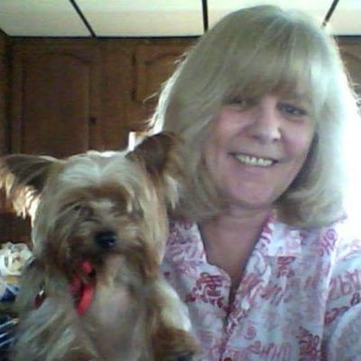 ToniRutter1's profile picture. Weird Fun Cute Amazing Animals Music Pop Classic Rock Movies Food Books Games