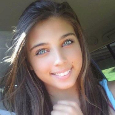 LisaLandrow's profile picture. I'm a Harry Potter fan!