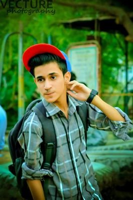 majesticsaad's profile picture. Graphic designer 
2D/3D animator 
Photographer