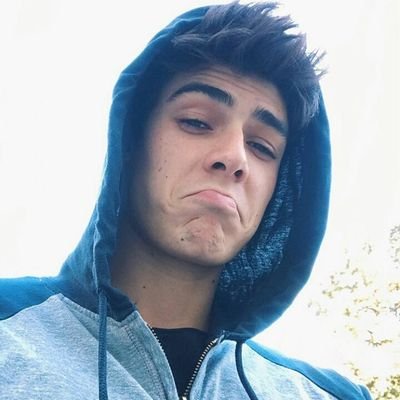 Rafael_Rpg01's profile picture. C'est en faisant n'importe quoi qu'on devient n'importe qui. ~ Kelya Bb d'amour 💙