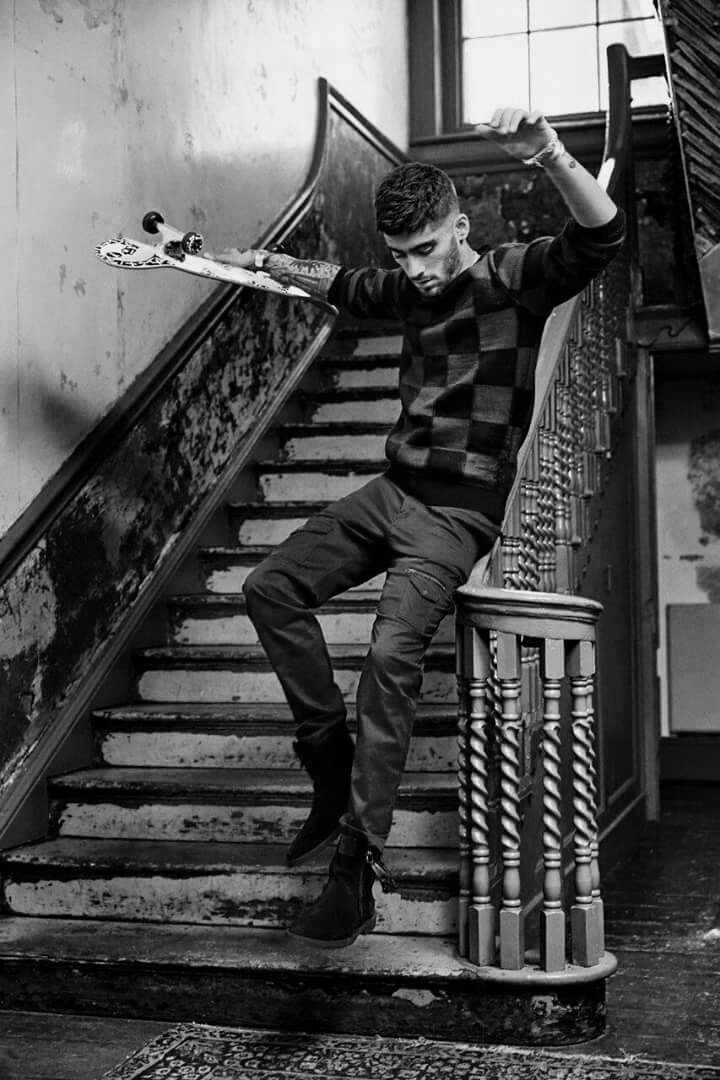 rswan2081's profile picture. I live love and breathe One Direction. Never be afraid to embrace your inner Directioner i am the future Mrs Malik