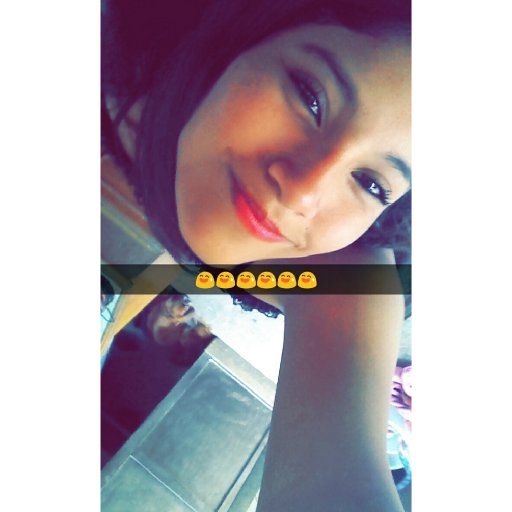 si estas leyendo esto me debes un chocolate :*