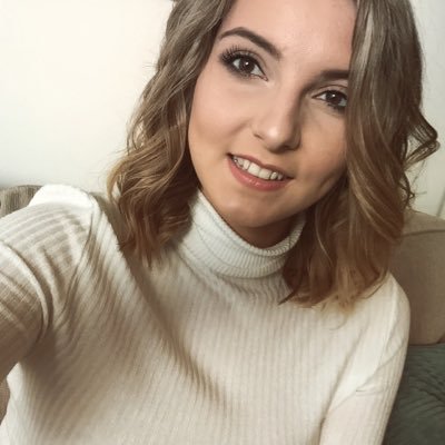 lucyboltonx's profile picture. 