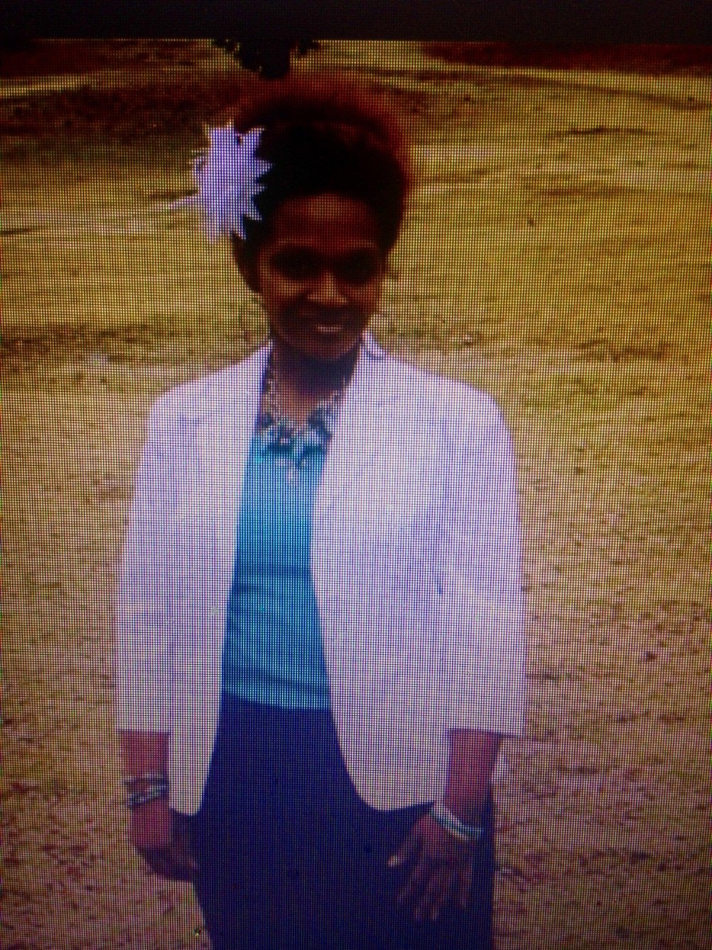 My name is Cynthia Nathaniel. I'm Founder and Director-SLM Back To School Drive For Kids. Love the smell of flowers 🌺
