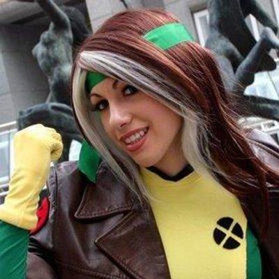 SOY UNA PERSONA DE BUEN CARACTER AMOROSA,ALEGRA,DIVERTIDA ME FACINA CANTAR POP Y ROCK EN EL 45,000%SOY S.M.G 2 SOY LA NIETA DEL REY PAPA DIOS
