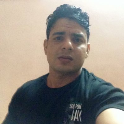 ravibankura007's profile picture.