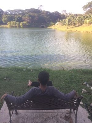 yang terlarang itu godaan
