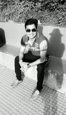 VinStar006's profile picture. 