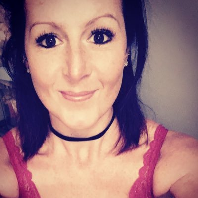 Debsyboopydoop's profile picture. 