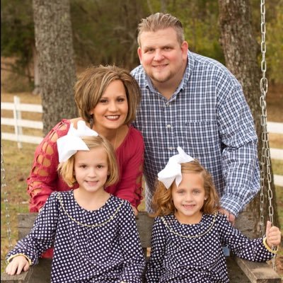 I'm from SC and now we live in Murfreesboro, TN. I have been married for 11 years to Kyle. We have 2 Beautiful Girls Madison 9 and Ellis 7.