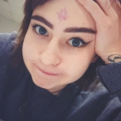 Mathilde_RPg's profile picture. Je suis une licoooorne. - Delta Phi.