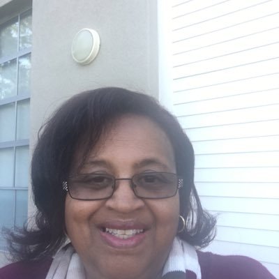 1love2teach's profile picture. 4 children and a special ed teacher