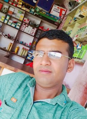 DeepakVeer11's profile picture. 