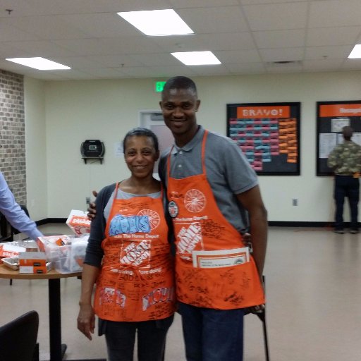 EmmanuelTHD4608's profile picture. 