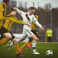 Aleksander Waniek (@wankuzaa) 's Twitter Profile