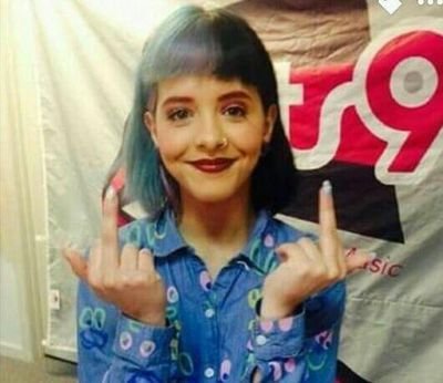 páginas que eu venero: @GagaProjectBR
@Lalinha_Gag
@RDTMutiroes @RCDELadyGaga