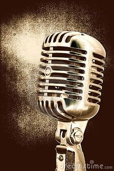 Johnny Volaré is a Modern Soul/Swing-Singer extraordinaire.
He'll delight you with Sinatra, enthral you with Buble and entice you with his Modern Classics.