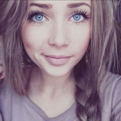 Im bi virgin💦💦💦💦 i will do anything if u eat my wet pussy 💦 💦💦you will find out more later......😉😉😉😉😉 #inbox