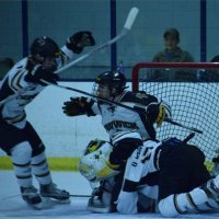 BF Varsity Hockey (@fenwickpuck) 's Twitter Profile