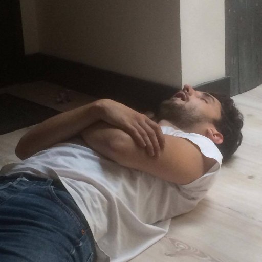 iamunepute's profile picture. 