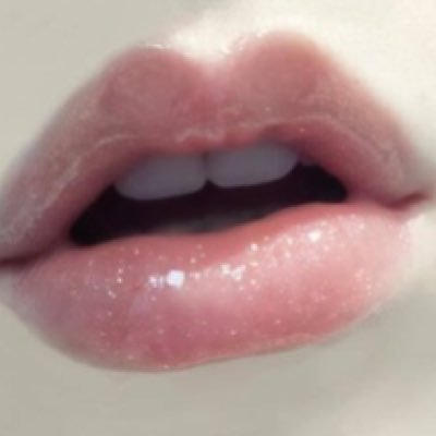 FOLLOW MY NEW ACC @BYUNSHOLE @BYUNSHOLE @BYUNSHOLE