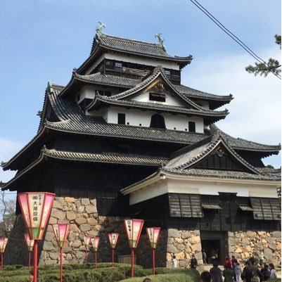 城巡りメインの一人旅をよくします！ ！ 城郭、神社、仏閣など歴史が好きです。 🏯100名城(87/100)🏯🏯 続100名城(83/100) 🏯城好きな方と仲良くなりたいです(^^)