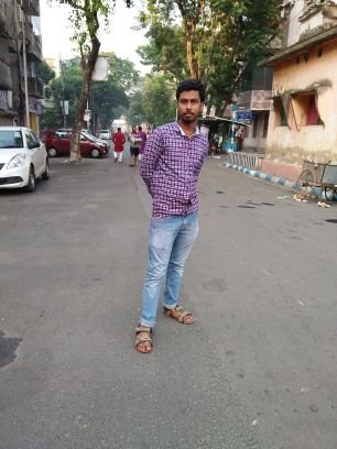 sonu_speak's profile picture. Poltician