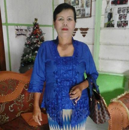 Rindu dgn hangaty cinta kasih keluarga,hanya saat bersamalah aq bsa menikmatinya,dikla jauh seperti ini...aq hnya bsa merasakanya,tetpi tdk bsa menikmati,#miss