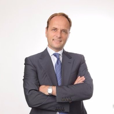 Co-fondateur de @MERITIS Intéressé par les nouvelles #tech, nouvelles méthodes de #management, l'#économie