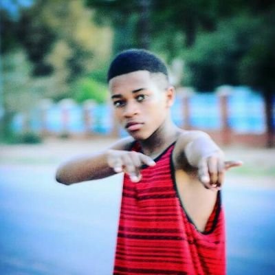 raphuti_phenyo's profile picture. 