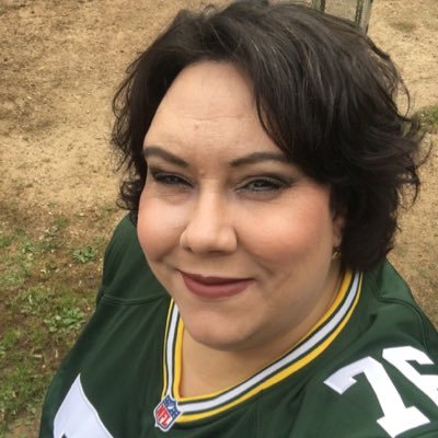 TwiHardforLife's profile picture. Wife|Mother|Lover of all things Twilight|Coffee addict|TV producer