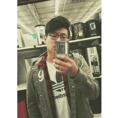 K1RBST0MP's profile picture. Living step by step and day by day, and I keep moving forward.
Stay true.