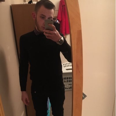 CharlieeMed's profile picture. terraces menswear💥