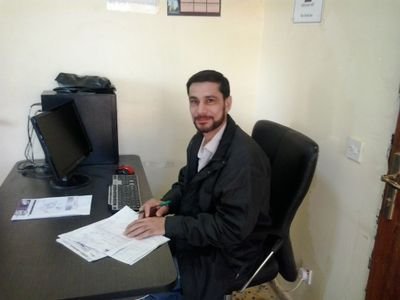 RaedAlaiwy's profile picture. لا تحتقر الأفعى لأنها بلا قرون فسوف يأتي اليوم الذي تنقلب فيه إلى تنين