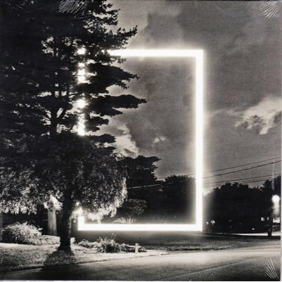 GhostOnMyIsland's profile picture. //And I swear there's a ghost on this island//