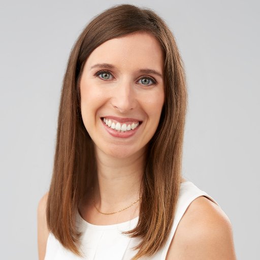 Professeure de communication organisationnelle à l’Université @TELUQ, fan de culture québécoise et acadienne