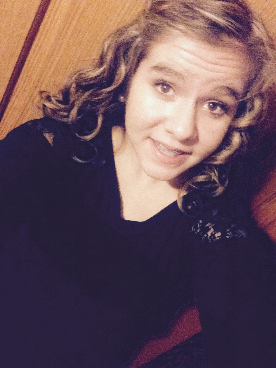 DestinieBuersk1's profile picture. Success isn't givin it's earned😛 Life is to short to live. Bad one so think happy things while you can!😊