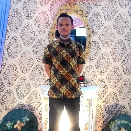 danybusuk's profile picture. "if you want to win the lottery... first, you've got to make money to get a ticket" - Lou Bloom, Nightcrawler