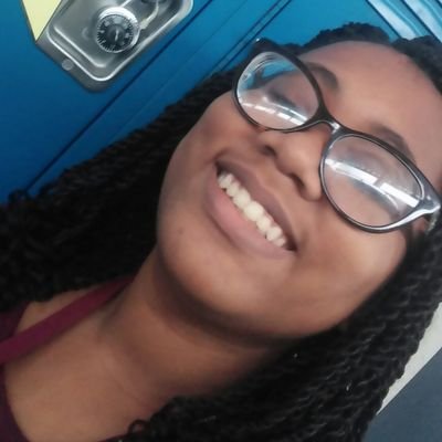 omniscientmoose's profile picture. 𓆏 ✨Gaslight Gatekeep Girlboss ✨ 𓆏