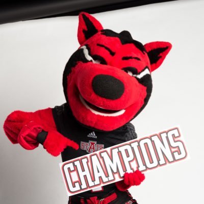 OFFICIAL ARKANSAS STATE UNIVERSITY MASCOT! insta: astate_howl