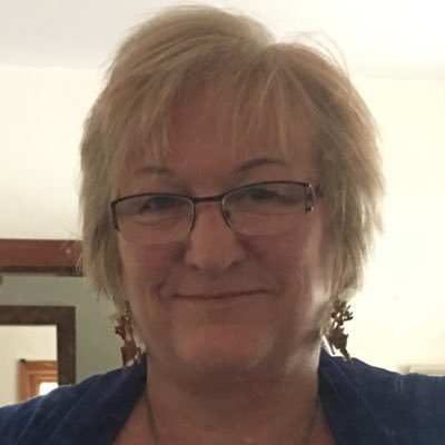 FionaR's profile picture. Veterinarian, tertiary teacher, mum to four adults, a dog and a cat... and now, a grannie... :)