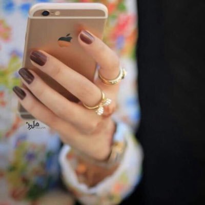 zozo5000005's profile picture. مآدآم فَي ـآلسْمآء مَنْ يحمينيْ . . فـَ ليسَ فِي الأرض مَن [يكْسرني] ..