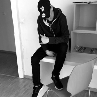 angelocagshbd's profile picture. Célibataire 😏