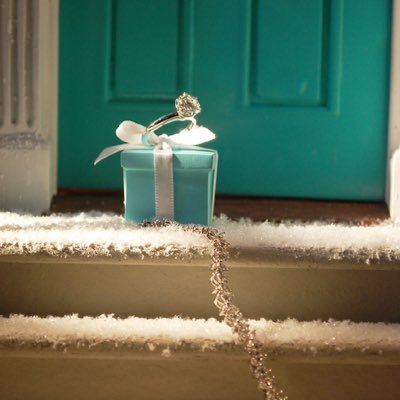 corsivisual's profile picture. Visual Merchandising courses specializzata nella formazione dei giovani creativi